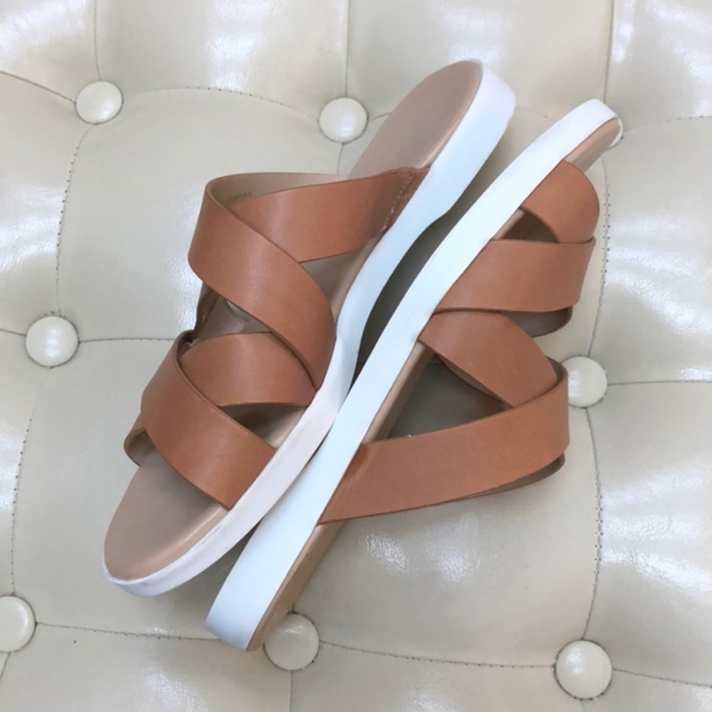 Via Spiga flat slide sandal USA size 8